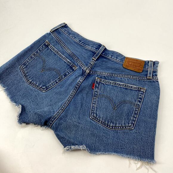 Levi's Distressed Denim Shorts - Picture 3 of 5